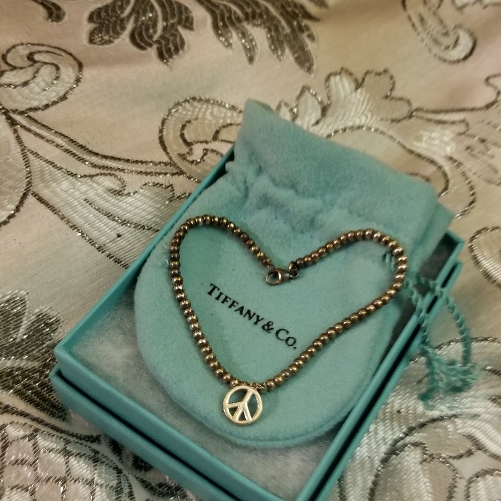 Peace sign bracelet